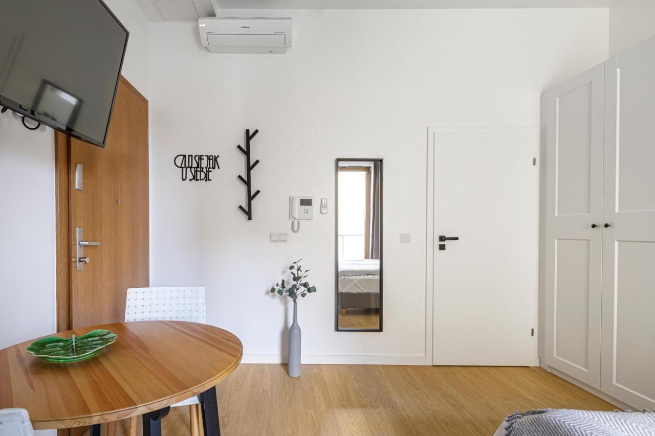 Homewell Apartments Zelazko Poznań Kültér fotó