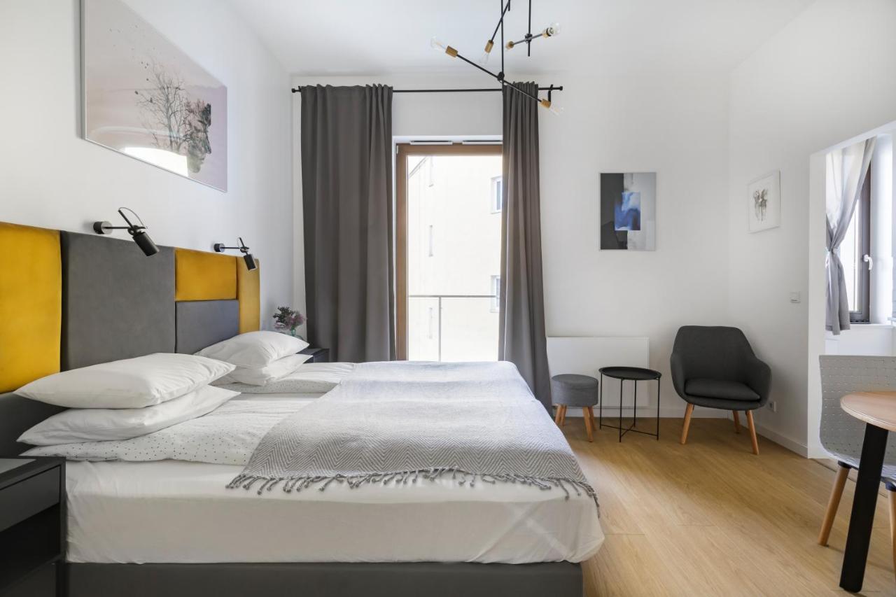 Homewell Apartments Zelazko Poznań Kültér fotó