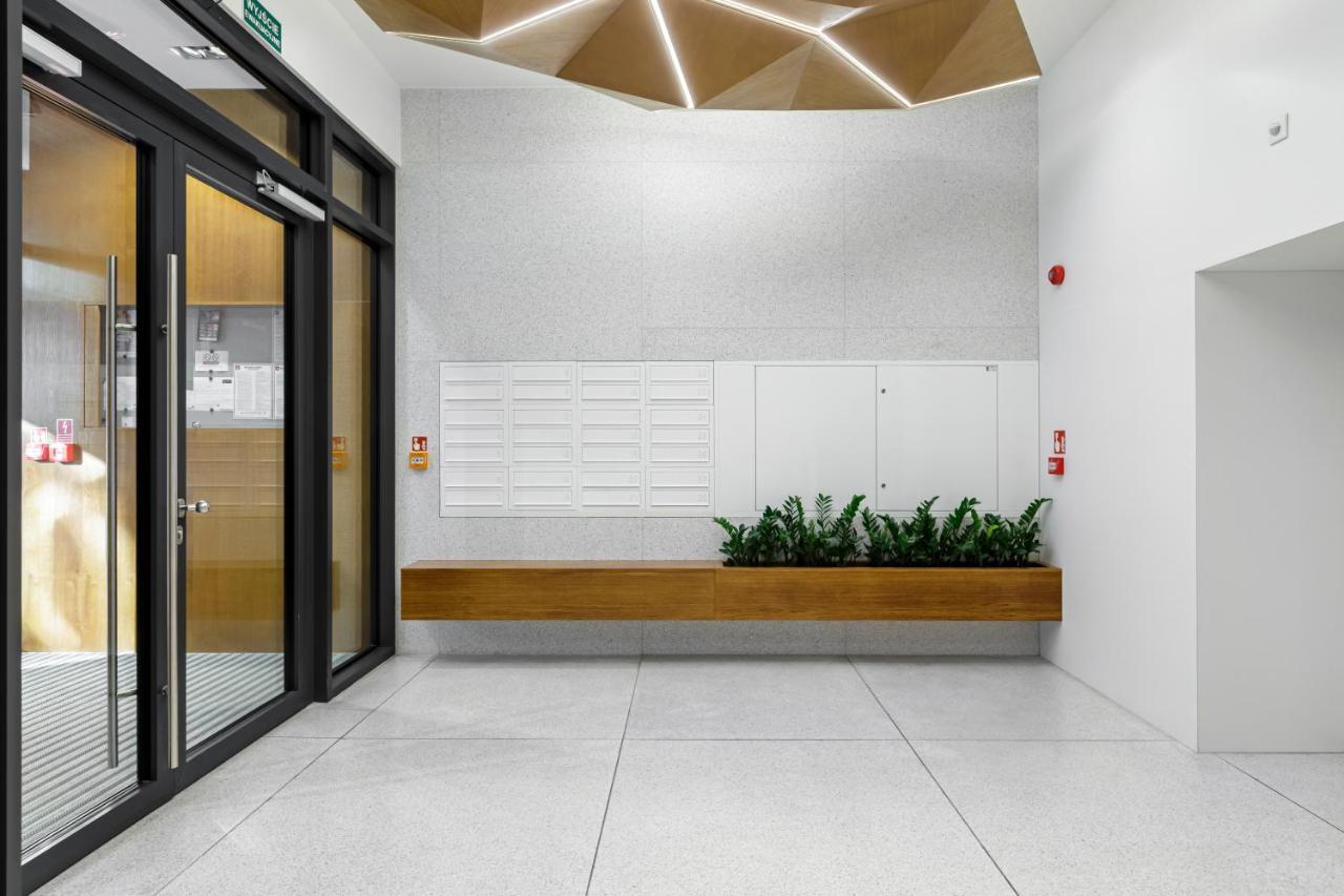 Homewell Apartments Zelazko Poznań Kültér fotó